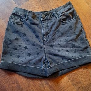 Star printed shorts
